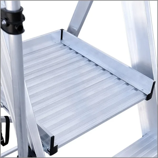 SerDeck SPP-K — Folding Guardrailed Warehouse Platform Ladder - SPP-K3 Structural Detail #1